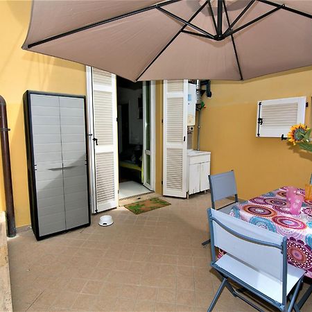 Casa Chiara In Centro Con Corte Privata San Benedetto del Tronto Eksteriør billede