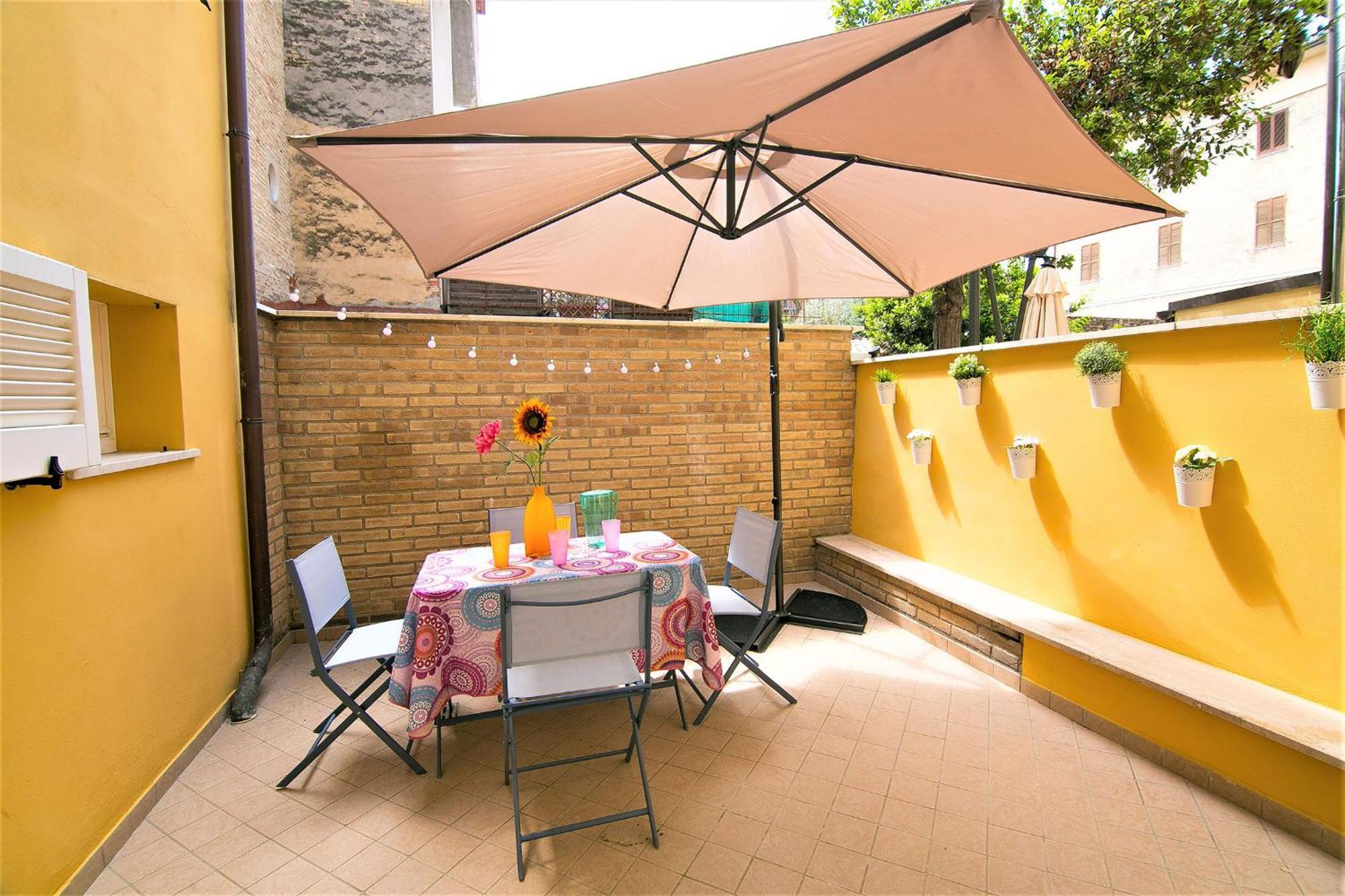 Casa Chiara In Centro Con Corte Privata San Benedetto del Tronto Eksteriør billede